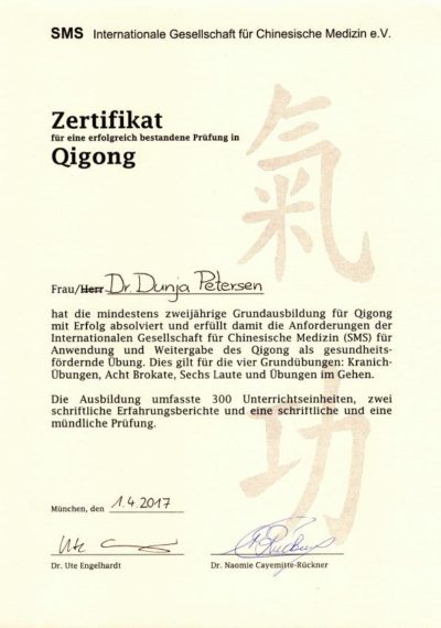 Qigong-Lehrerin Dr. Dunja Petersen